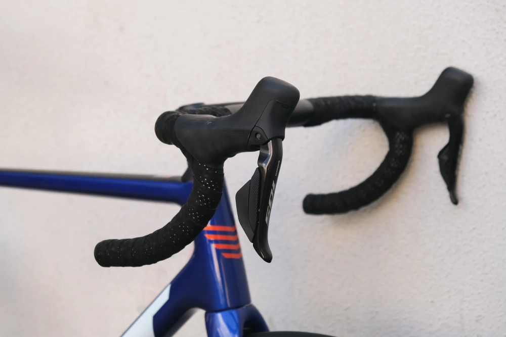 Фото товара Велосипед гоночный, шоссейный FELT FR | Advanced | Shimano 105 Di2 №6