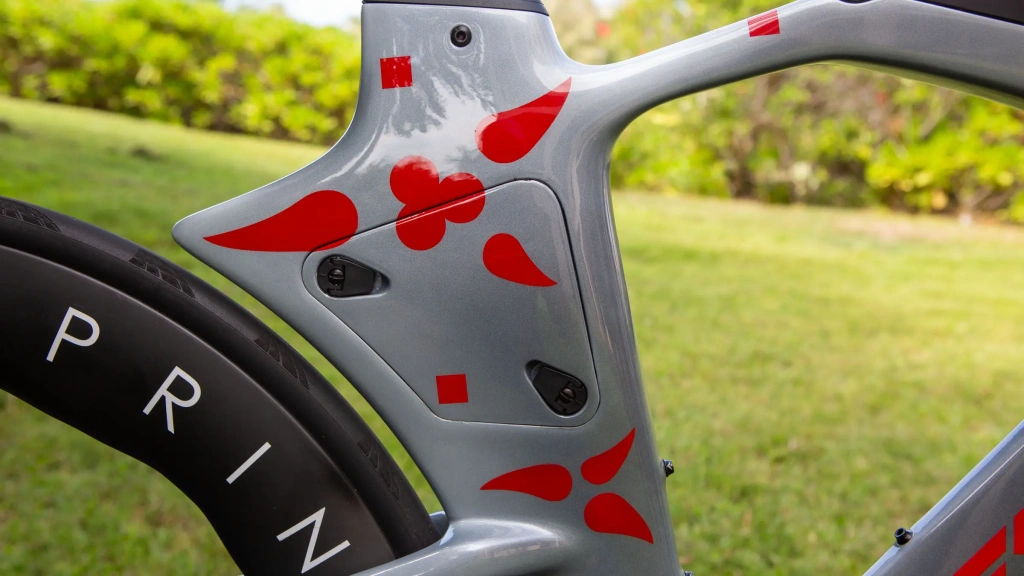 SolveigLovseth2025IronmanBike12.jpg